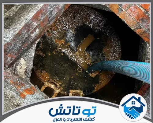 سوستة تسليك مجاري في عجمان 0565603382 شركة توتاتش خدمة سريعة لسحب مياه الصرف الصحي ومعالجة الفيضان فوراً.